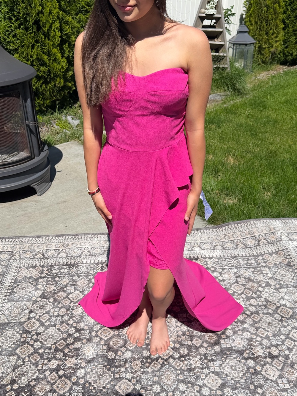 NEW WITH TAGS hot pink prom dress – Dress the Population (Size Small)